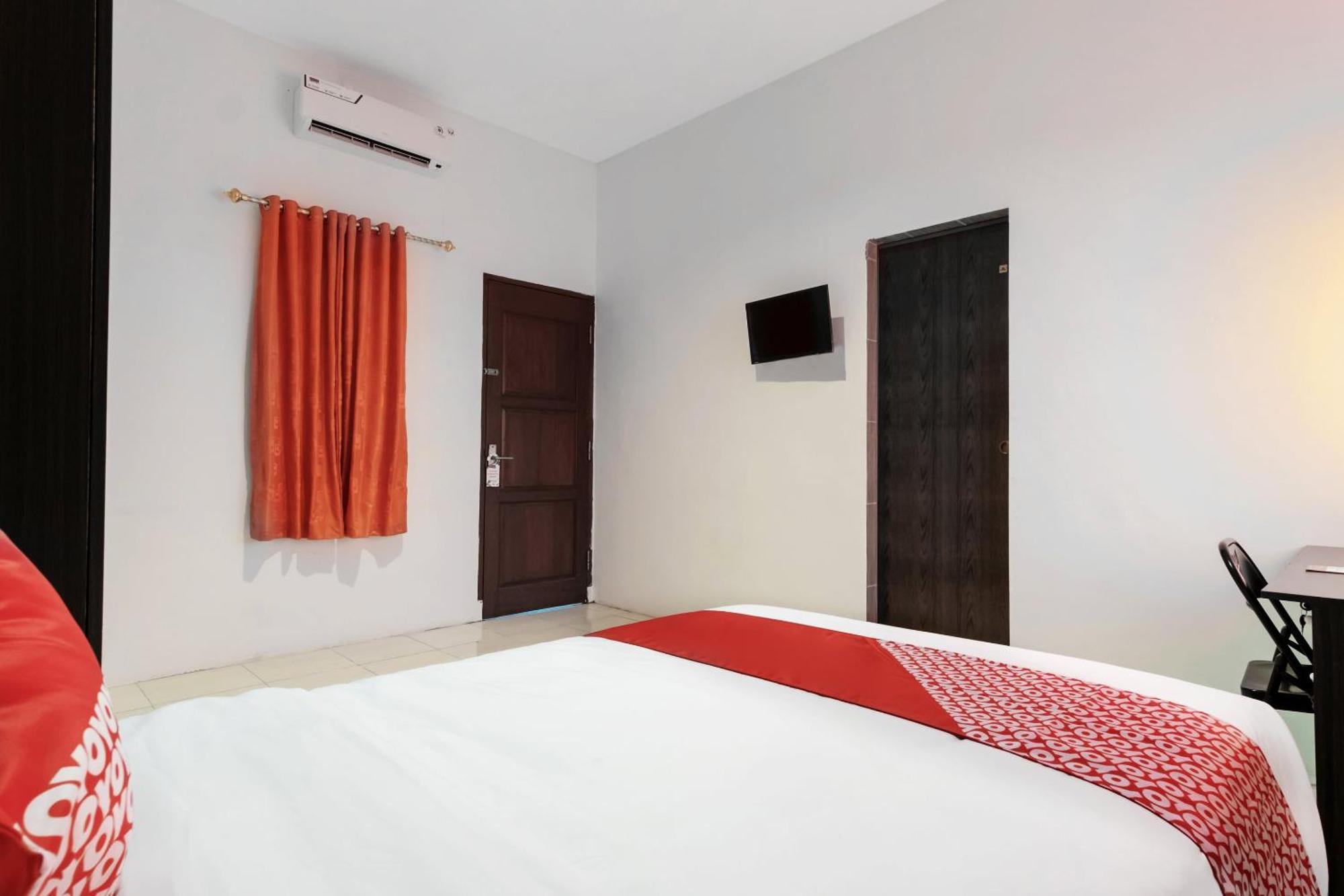 Oyo 622 Bakti Homestay Medan Kültér fotó