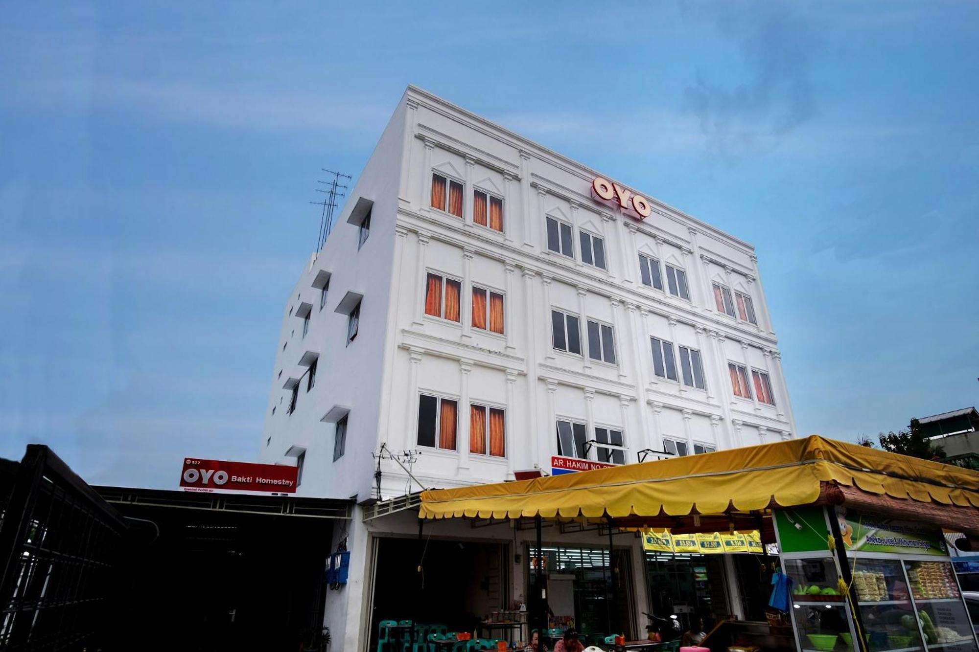 Oyo 622 Bakti Homestay Medan Kültér fotó